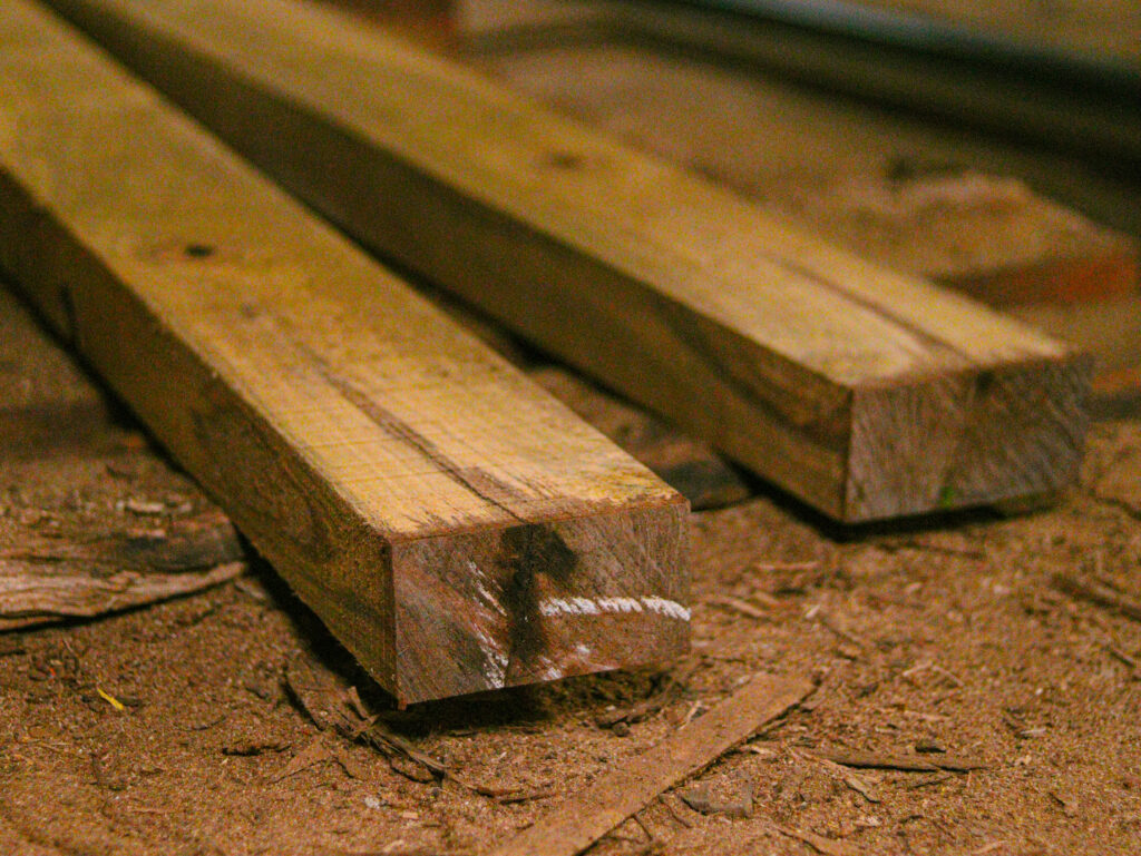 Hunsur Teak Cutsizes