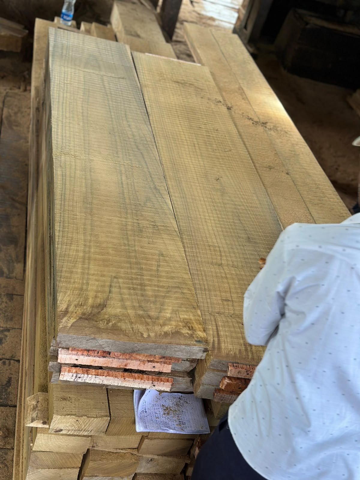 Teakwood and hardwood timber planks